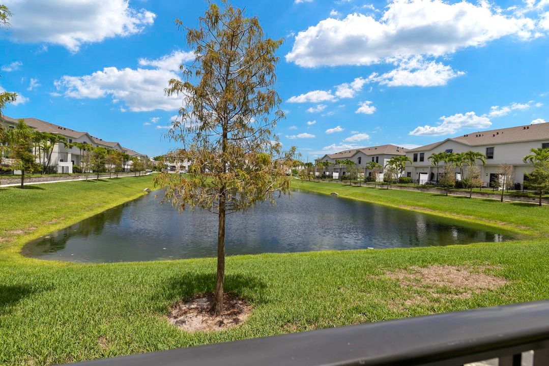 For Sale: $484,990 (3 beds, 2 baths, 1719 Square Feet)