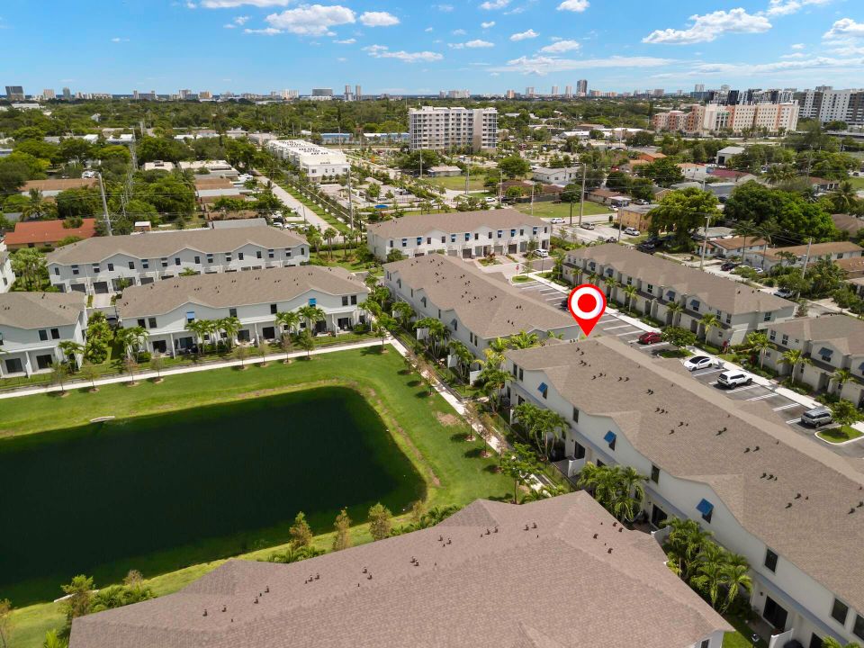 For Sale: $484,990 (3 beds, 2 baths, 1719 Square Feet)