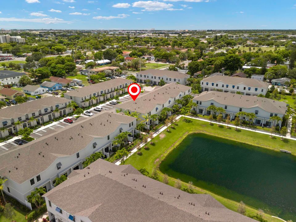 For Sale: $484,990 (3 beds, 2 baths, 1719 Square Feet)