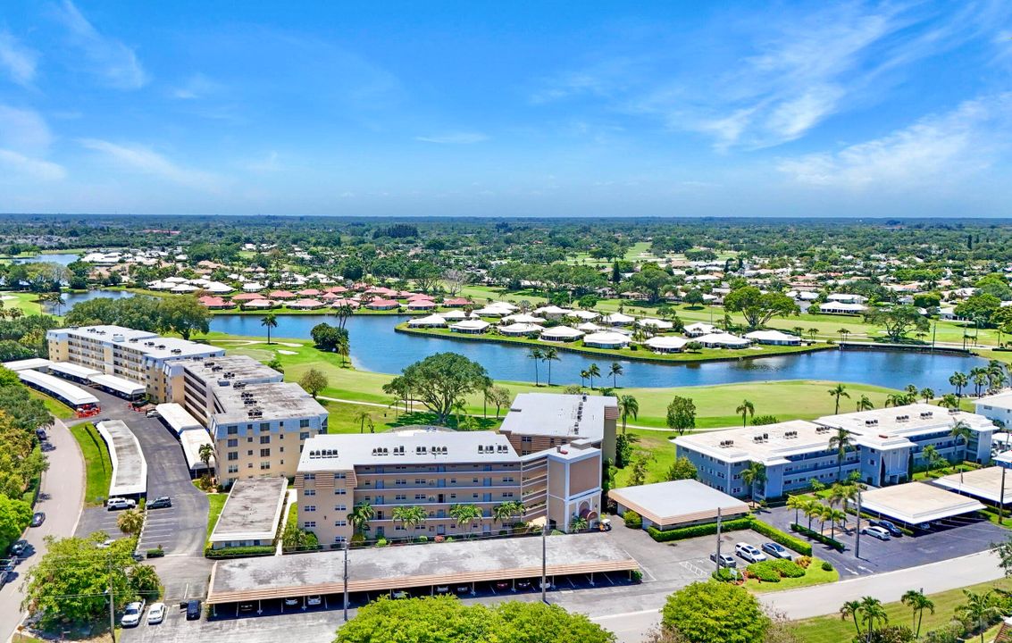 For Sale: $309,000 (2 beds, 2 baths, 1440 Square Feet)