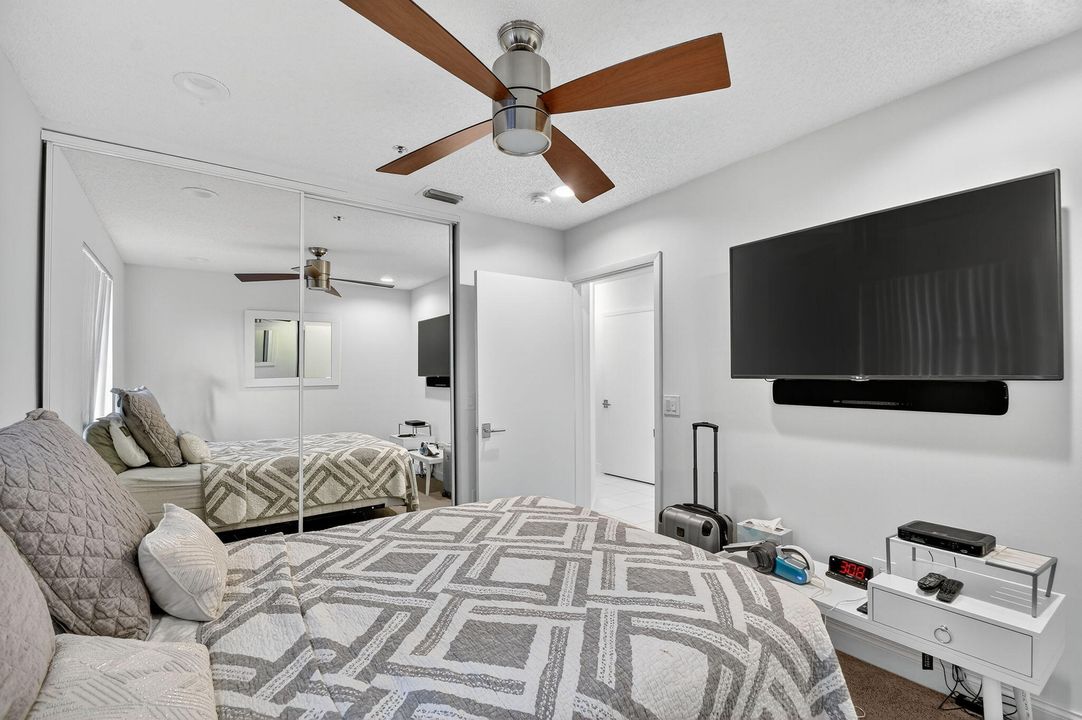 Active With Contract: $249,000 (3 beds, 2 baths, 1447 Square Feet)