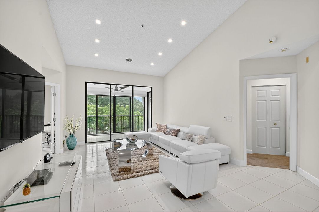 Active With Contract: $249,000 (3 beds, 2 baths, 1447 Square Feet)