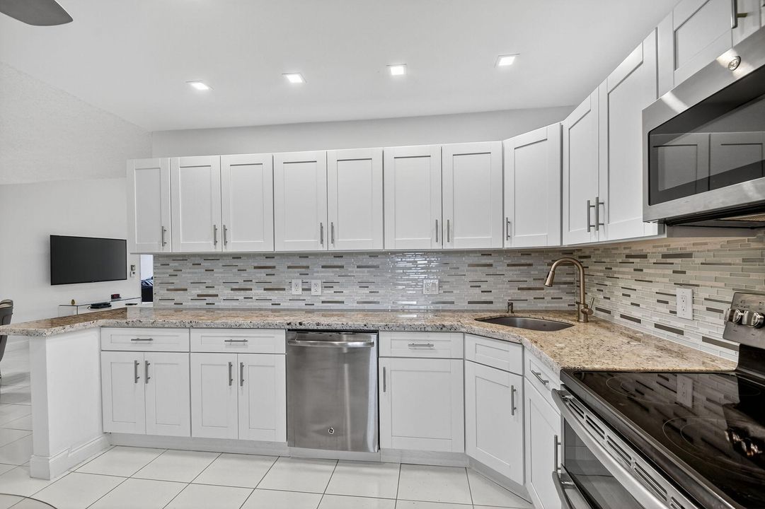 Active With Contract: $249,000 (3 beds, 2 baths, 1447 Square Feet)