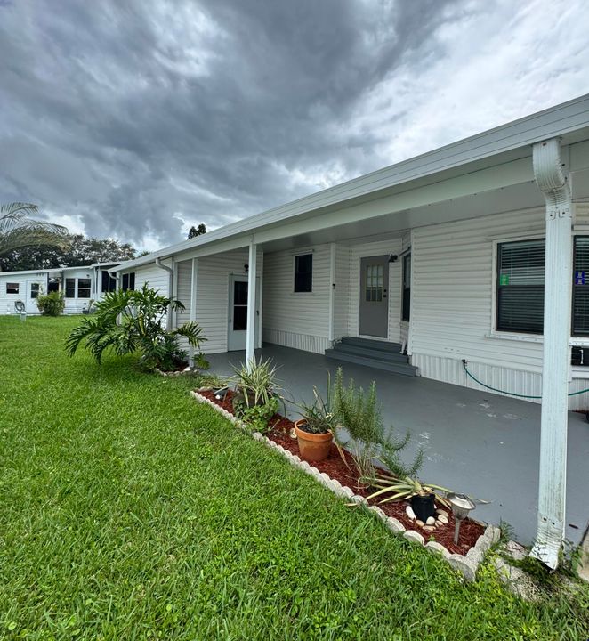 待售: $19,900 (2 贝兹, 2 浴室, 864 平方英尺)