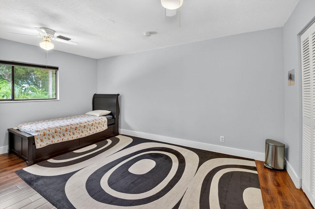 Active With Contract: $489,000 (3 beds, 2 baths, 1861 Square Feet)