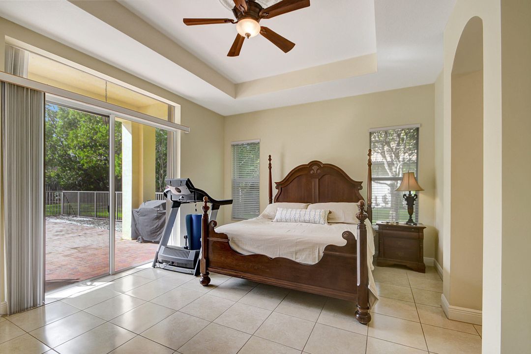 待售: $940,000 (4 贝兹, 3 浴室, 3001 平方英尺)