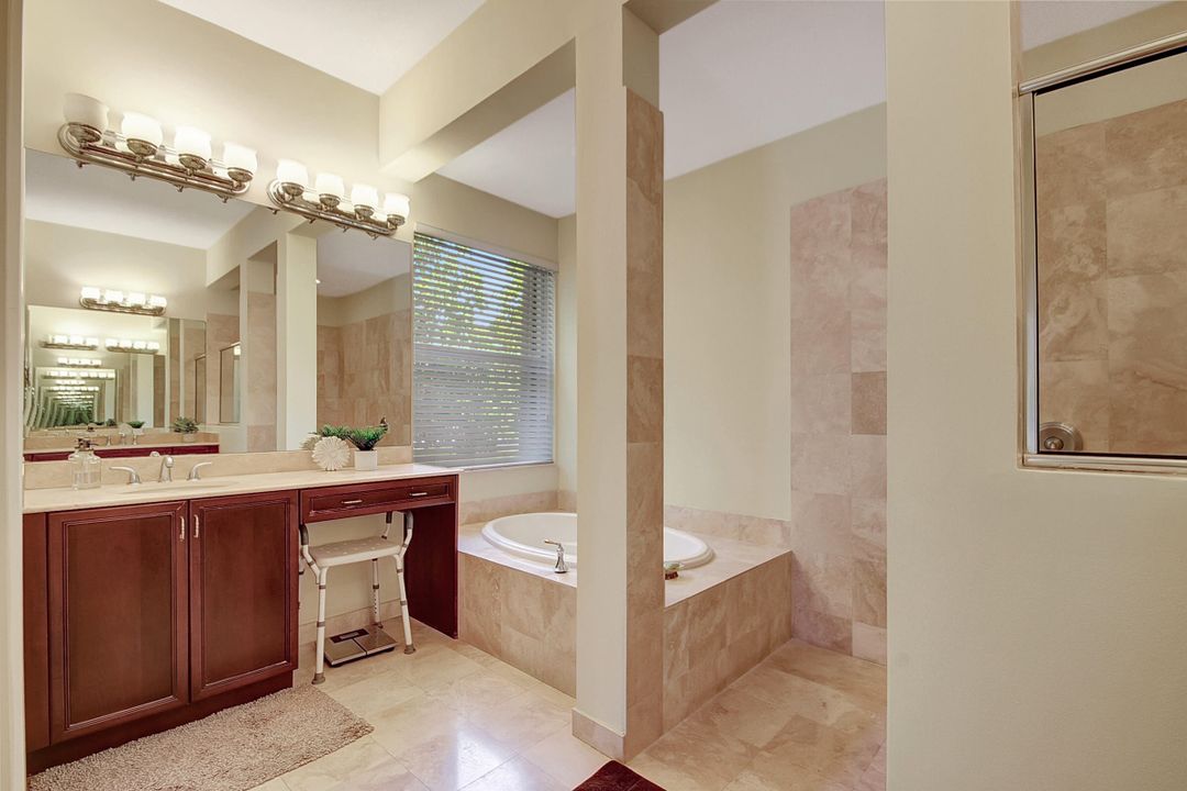 待售: $940,000 (4 贝兹, 3 浴室, 3001 平方英尺)