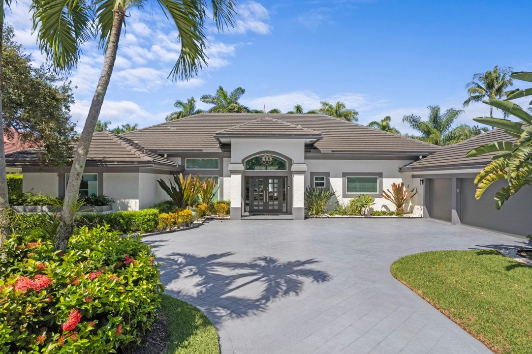 待售: $2,900,000 (6 贝兹, 4 浴室, 4501 平方英尺)