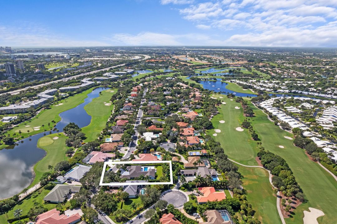 待售: $2,900,000 (6 贝兹, 4 浴室, 4501 平方英尺)