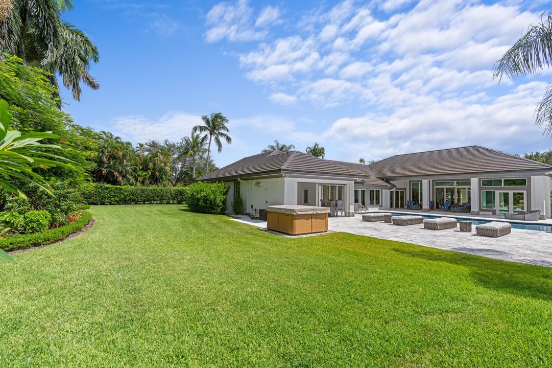 待售: $2,900,000 (6 贝兹, 4 浴室, 4501 平方英尺)