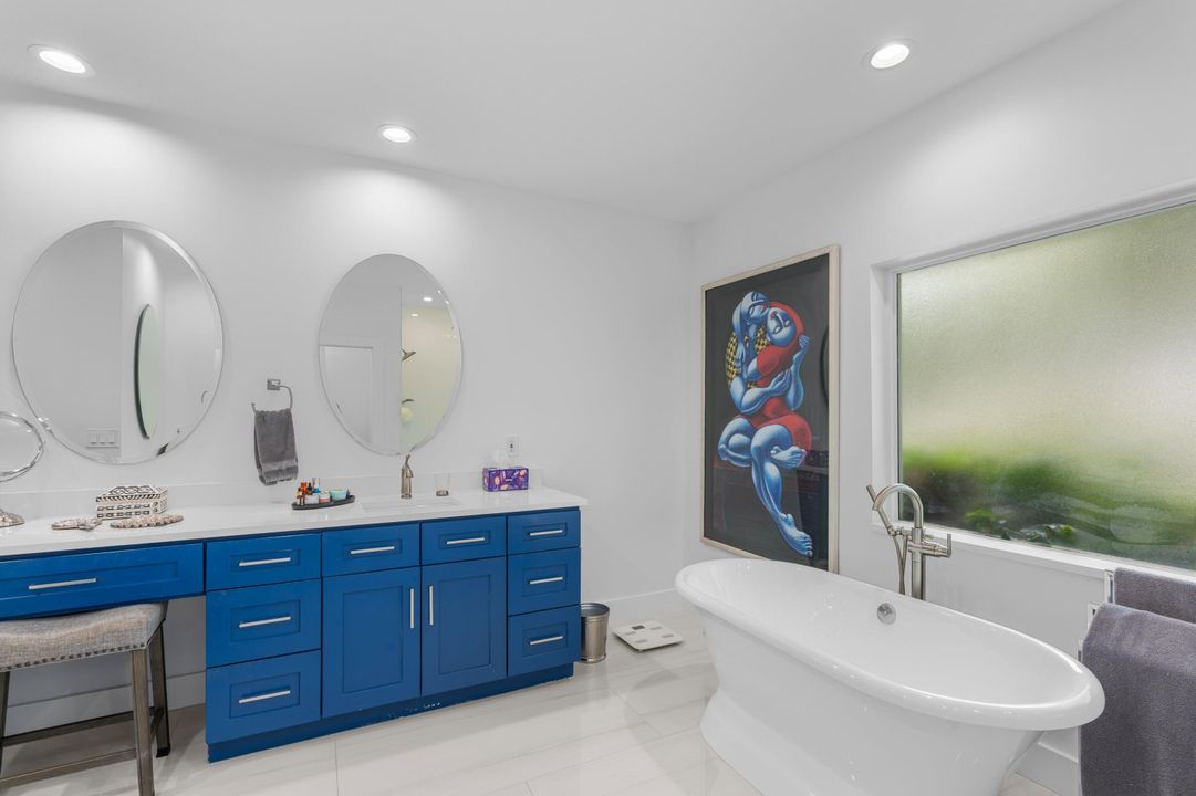 待售: $2,900,000 (6 贝兹, 4 浴室, 4501 平方英尺)