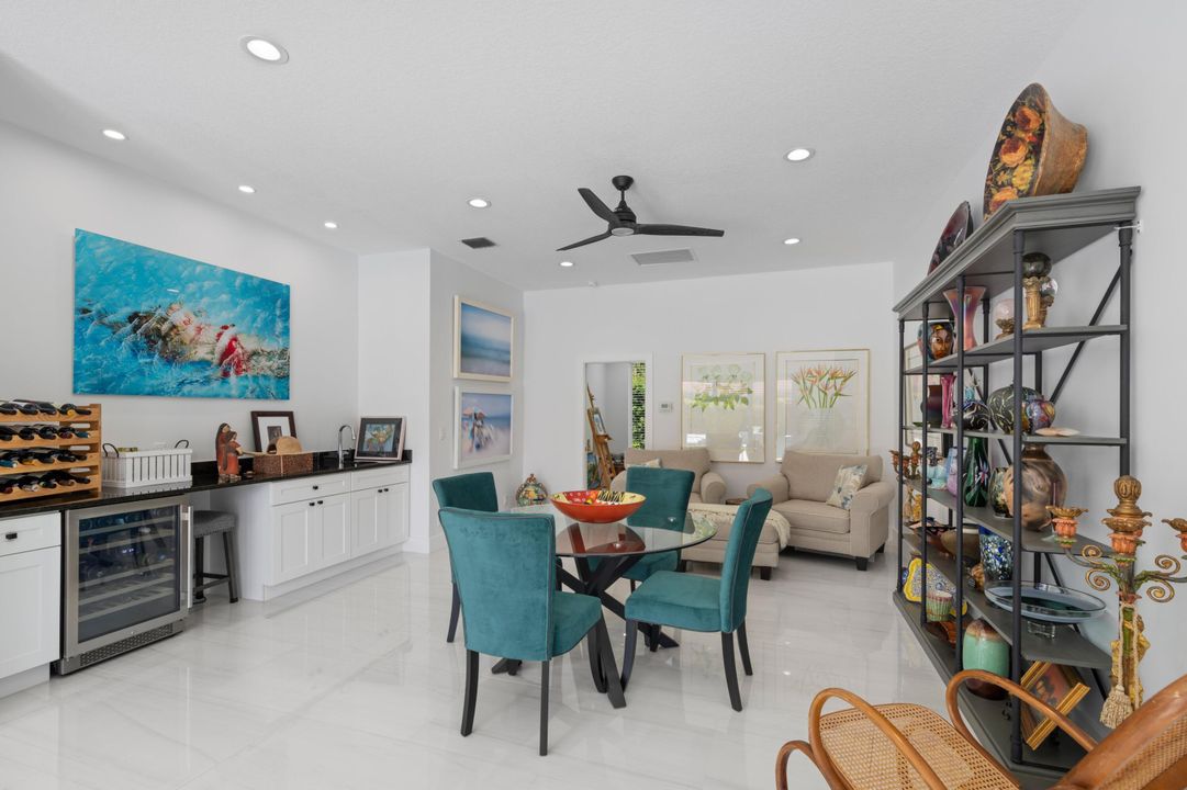 待售: $2,900,000 (6 贝兹, 4 浴室, 4501 平方英尺)