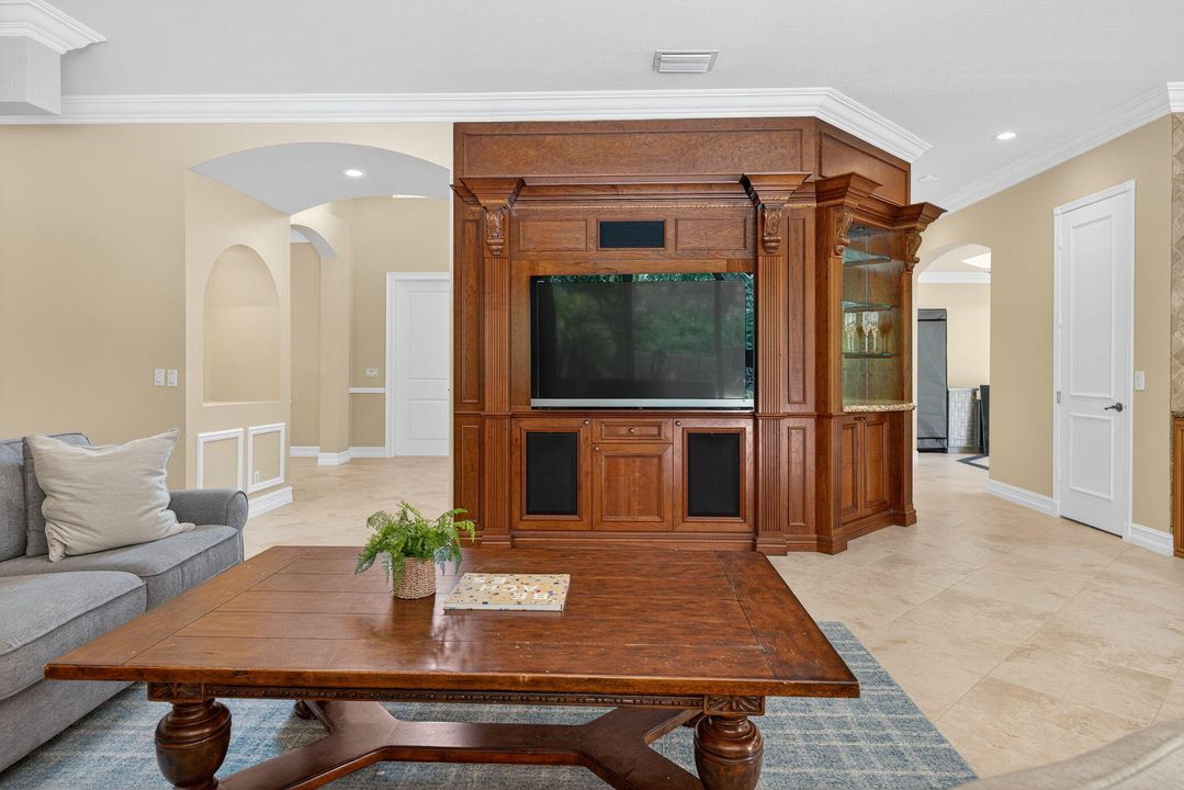 Active With Contract: $1,234,000 (5 beds, 4 baths, 3558 Square Feet)