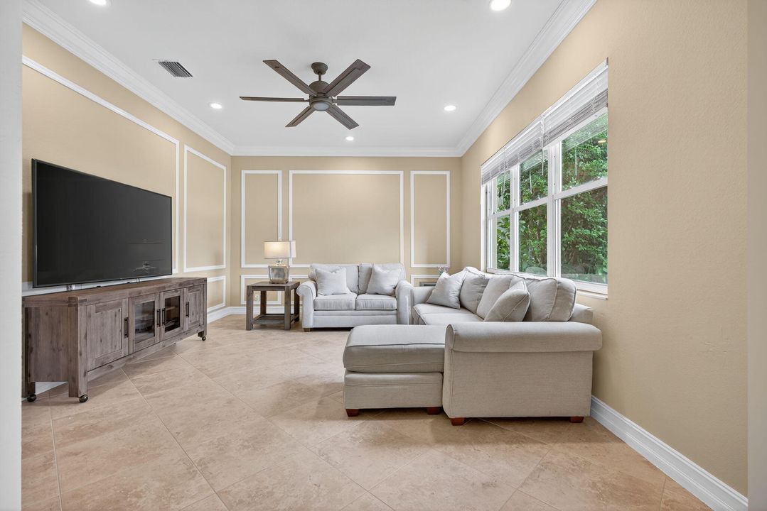 Active With Contract: $1,234,000 (5 beds, 4 baths, 3558 Square Feet)