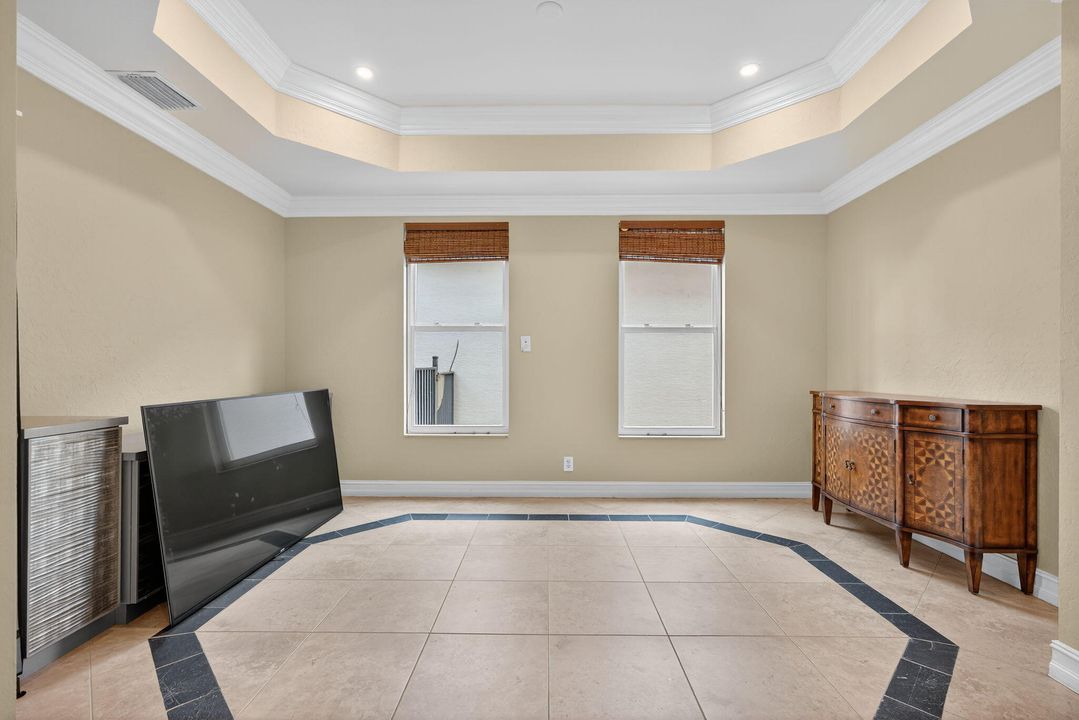 Active With Contract: $1,234,000 (5 beds, 4 baths, 3558 Square Feet)