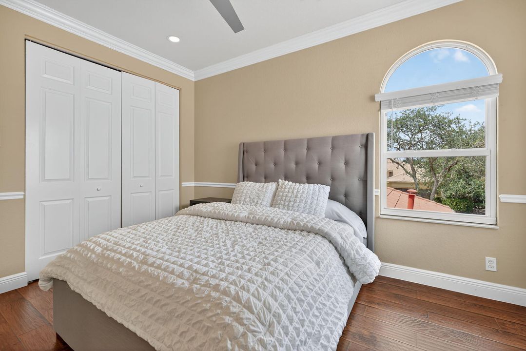 Active With Contract: $1,234,000 (5 beds, 4 baths, 3558 Square Feet)