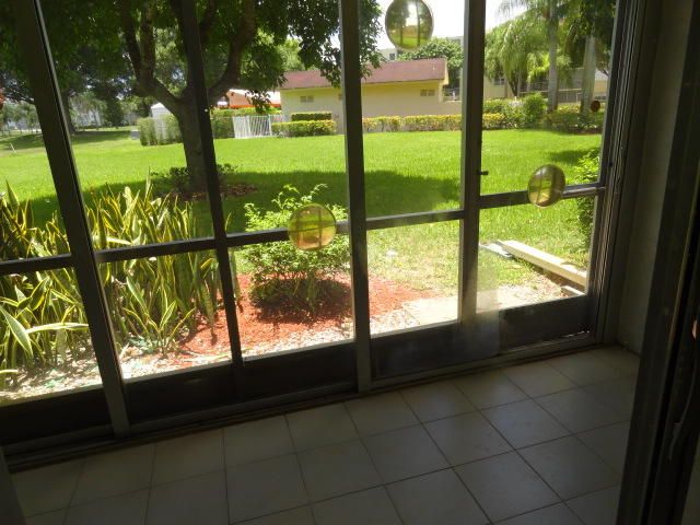 Recently Rented: $1,780 (2 beds, 2 baths, 1222 Square Feet)