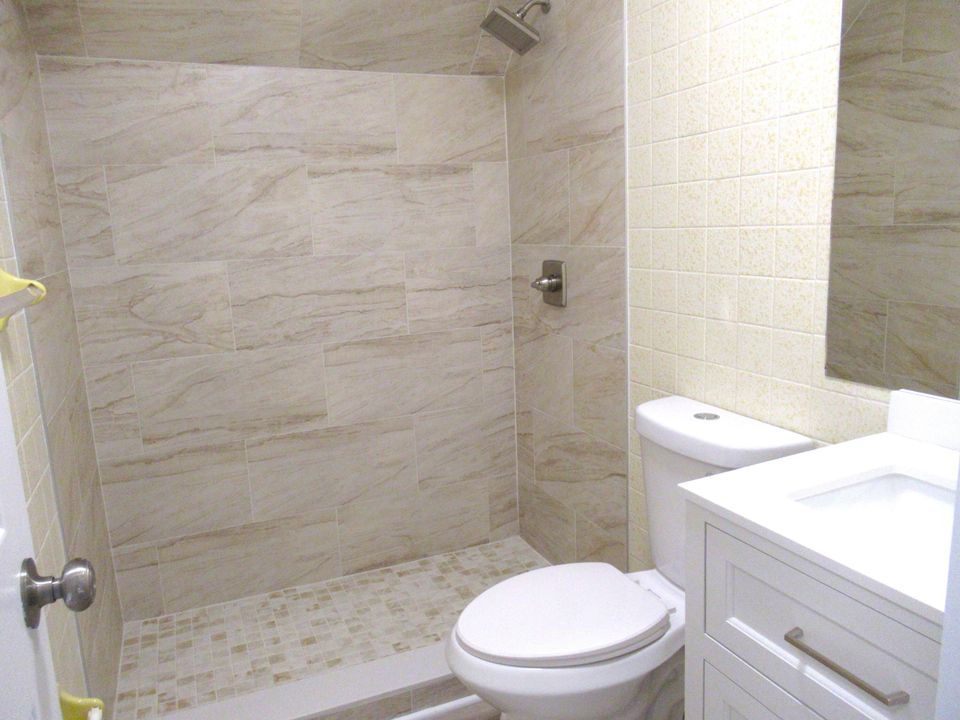 For Rent: $2,600 (3 beds, 2 baths, 1526 Square Feet)