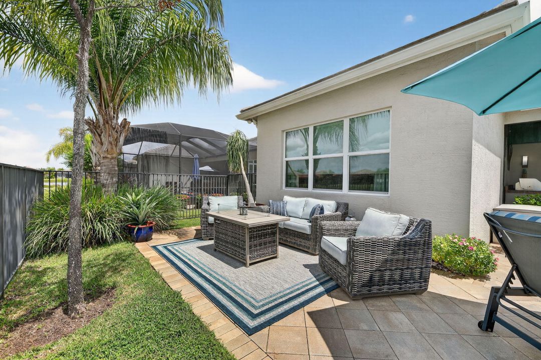 待售: $924,750 (3 贝兹, 3 浴室, 2753 平方英尺)