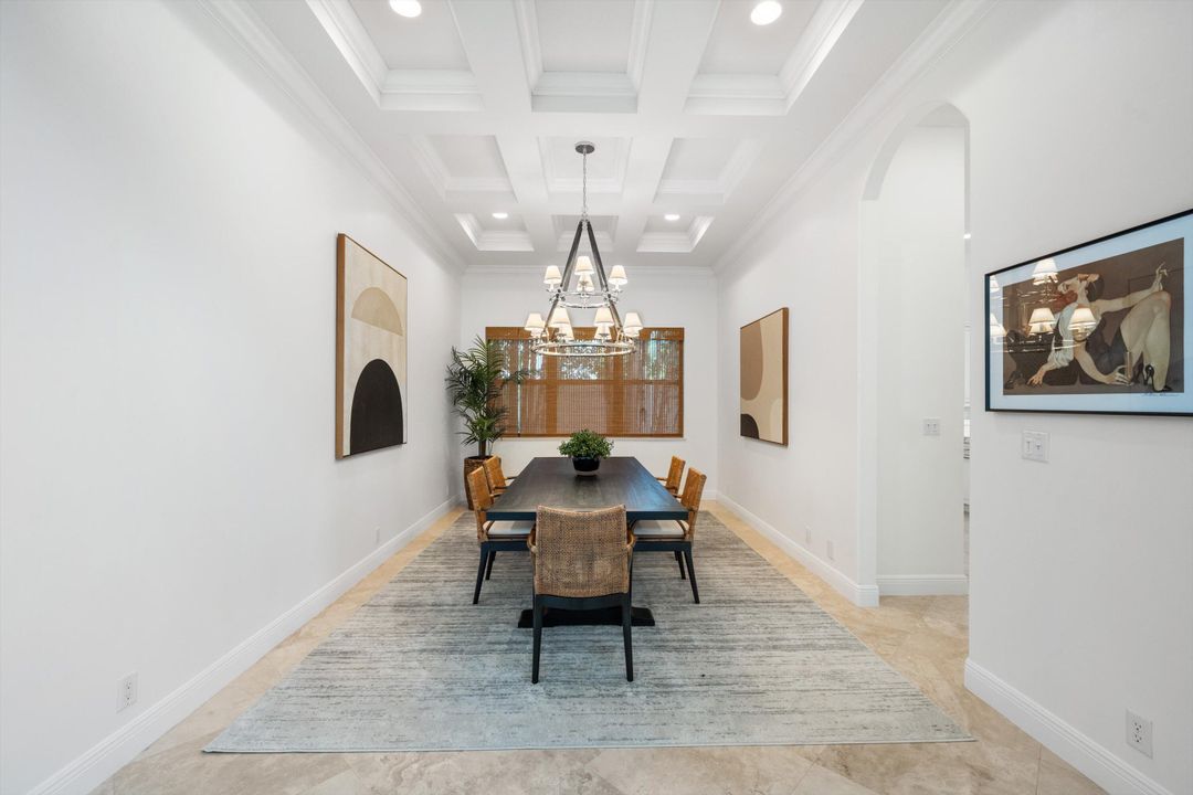 En Venta: $2,750,000 (5 camas, 5 baños, 4499 Pies cuadrados)