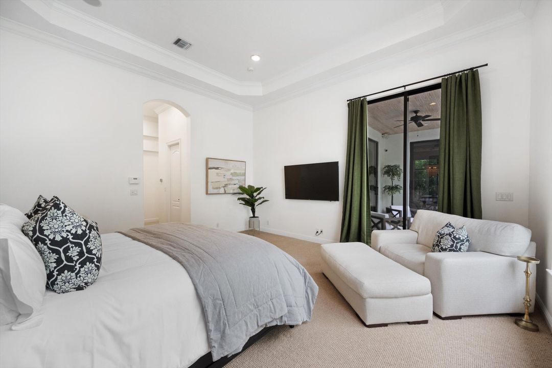 En Venta: $2,750,000 (5 camas, 5 baños, 4499 Pies cuadrados)