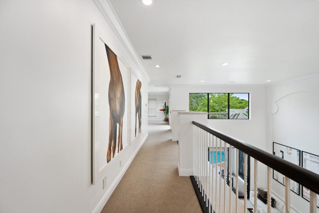 En Venta: $2,750,000 (5 camas, 5 baños, 4499 Pies cuadrados)