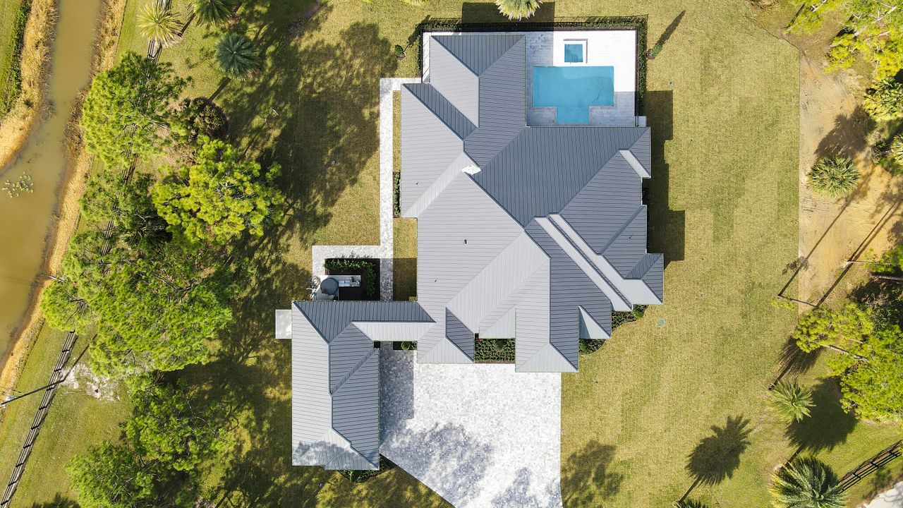 For Sale: $4,500,000 (4 beds, 4 baths, 4965 Square Feet)