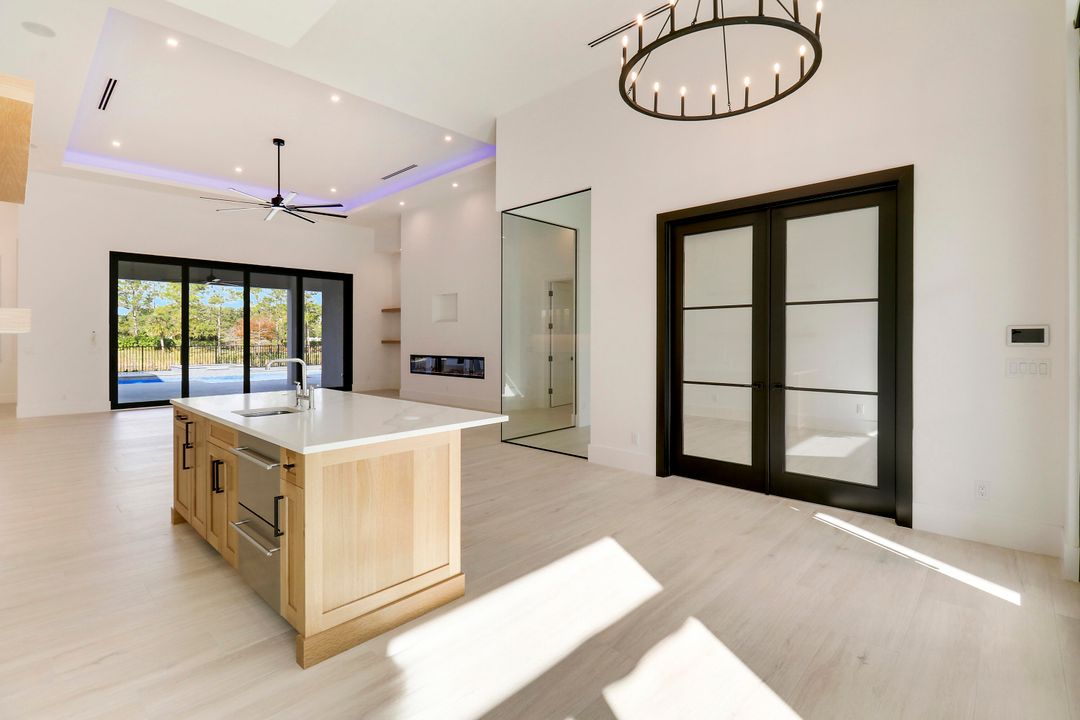 For Sale: $4,500,000 (4 beds, 4 baths, 4965 Square Feet)