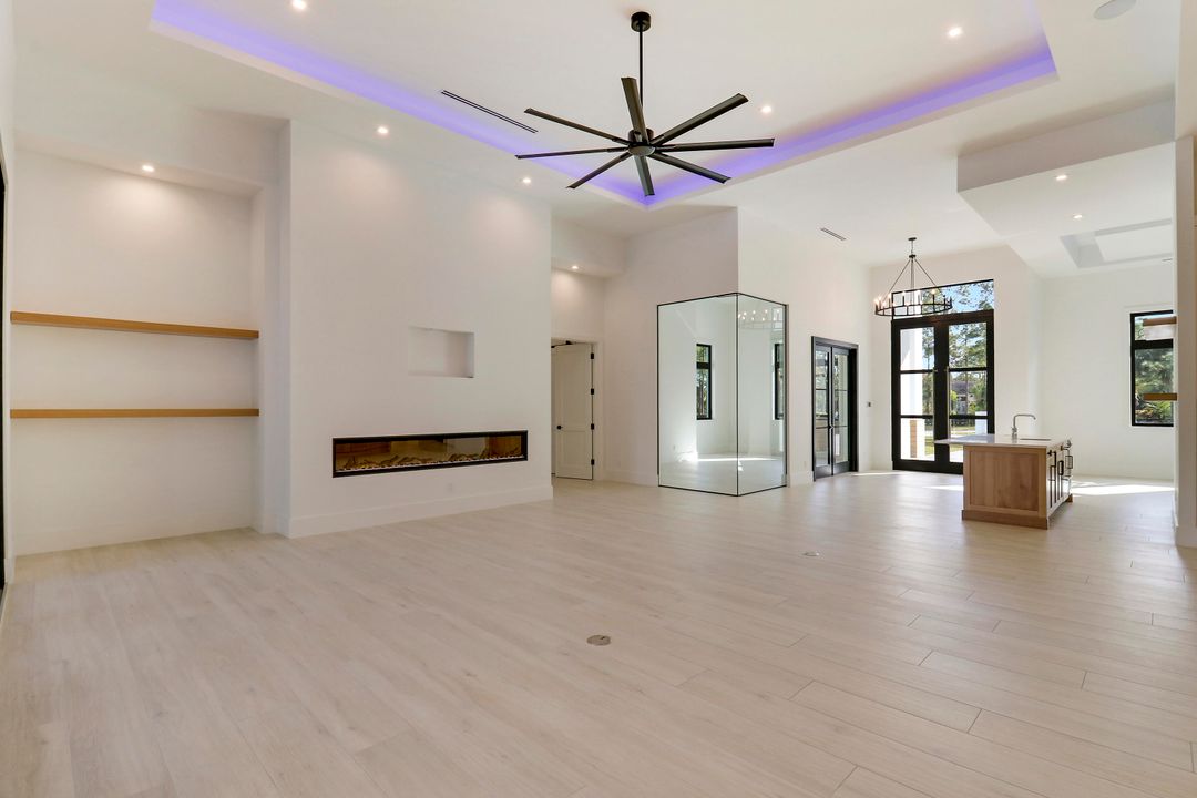 For Sale: $4,500,000 (4 beds, 4 baths, 4965 Square Feet)