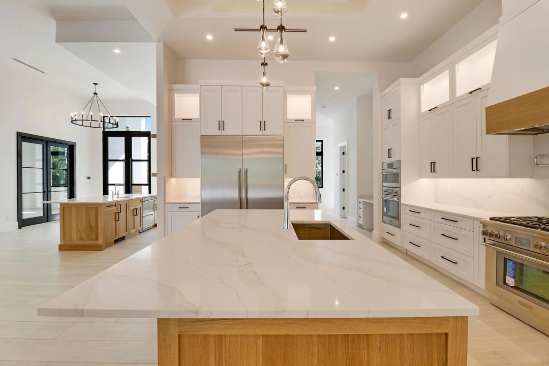 For Sale: $4,500,000 (4 beds, 4 baths, 4965 Square Feet)