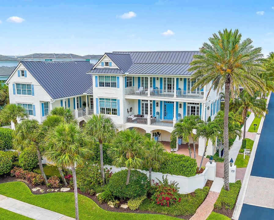 For Sale: $6,495,000 (4 beds, 5 baths, 5391 Square Feet)