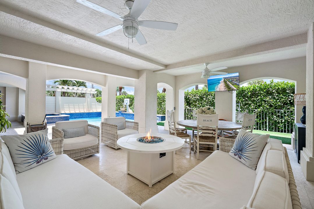 For Sale: $6,495,000 (4 beds, 5 baths, 5391 Square Feet)