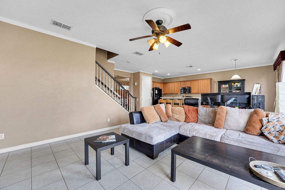 Active With Contract: $354,900 (4 beds, 2 baths, 2479 Square Feet)