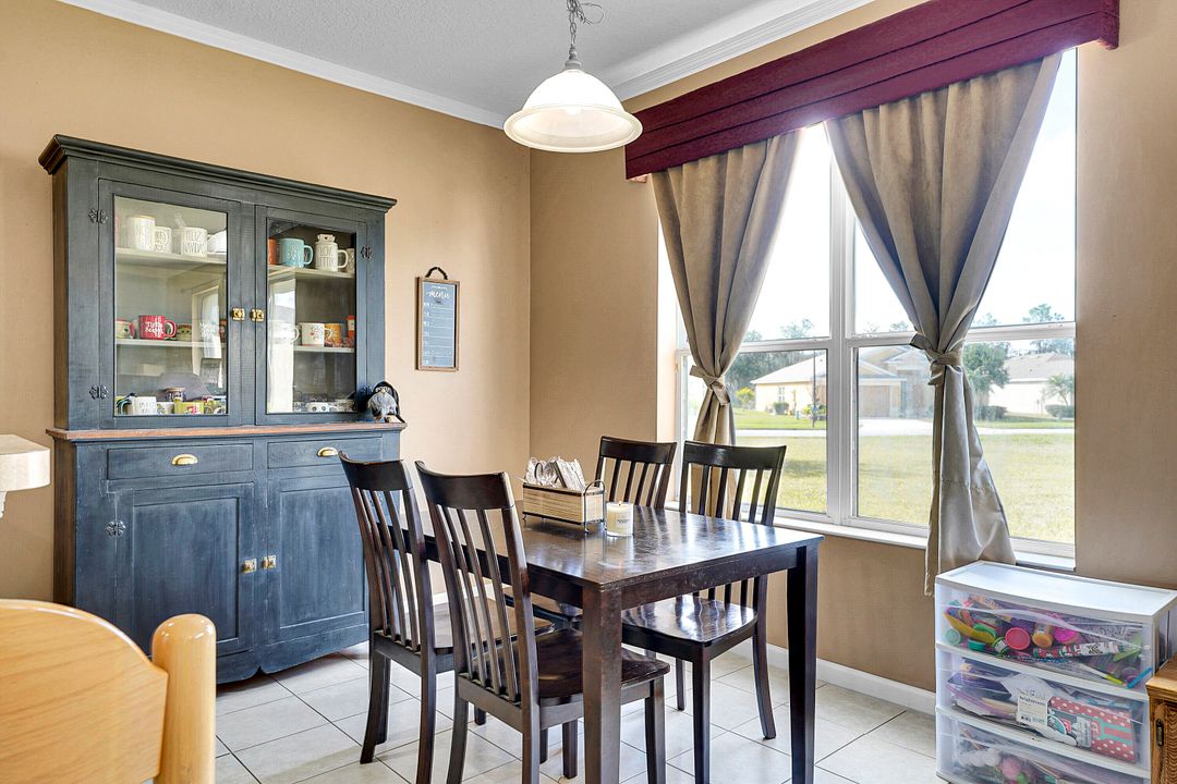 Active With Contract: $354,900 (4 beds, 2 baths, 2479 Square Feet)