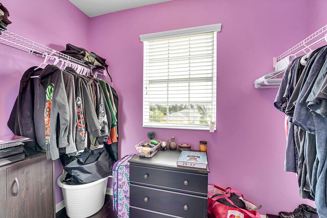 Active With Contract: $354,900 (4 beds, 2 baths, 2479 Square Feet)