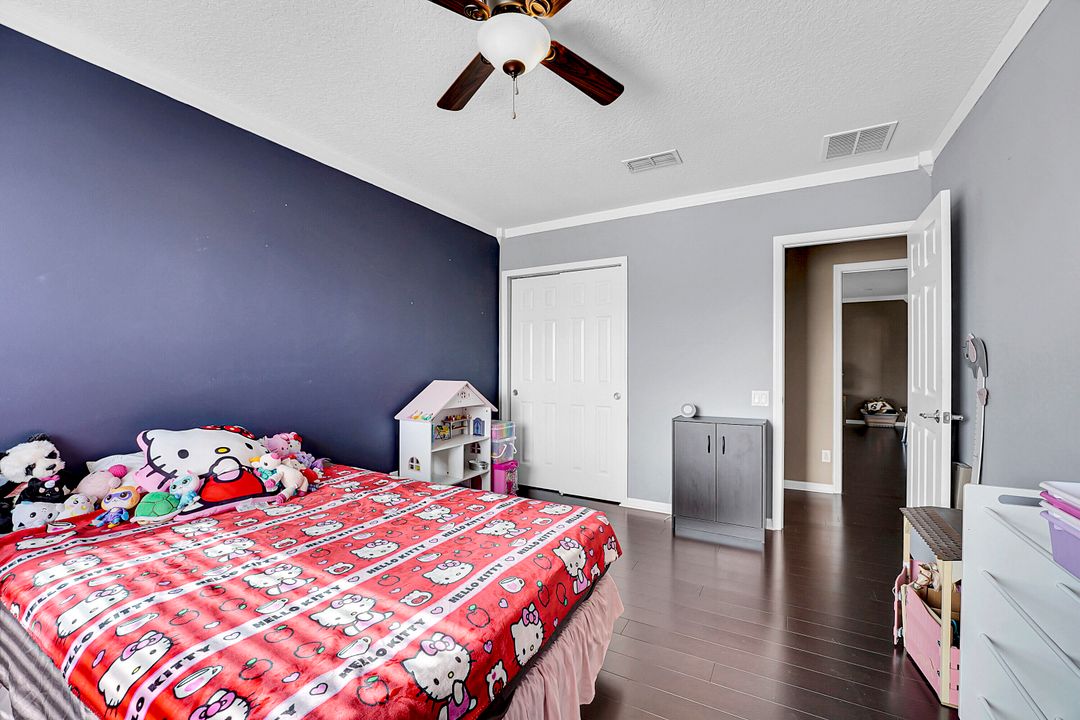 Active With Contract: $354,900 (4 beds, 2 baths, 2479 Square Feet)