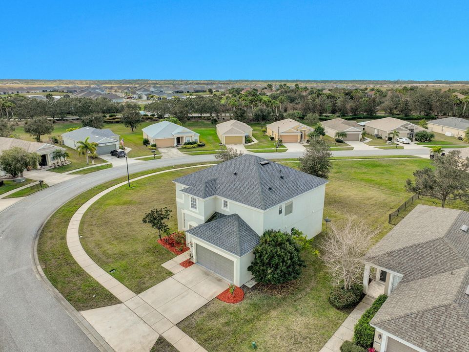 Active With Contract: $354,900 (4 beds, 2 baths, 2479 Square Feet)