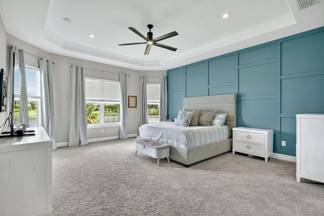 Active With Contract: $825,000 (3 beds, 3 baths, 3094 Square Feet)