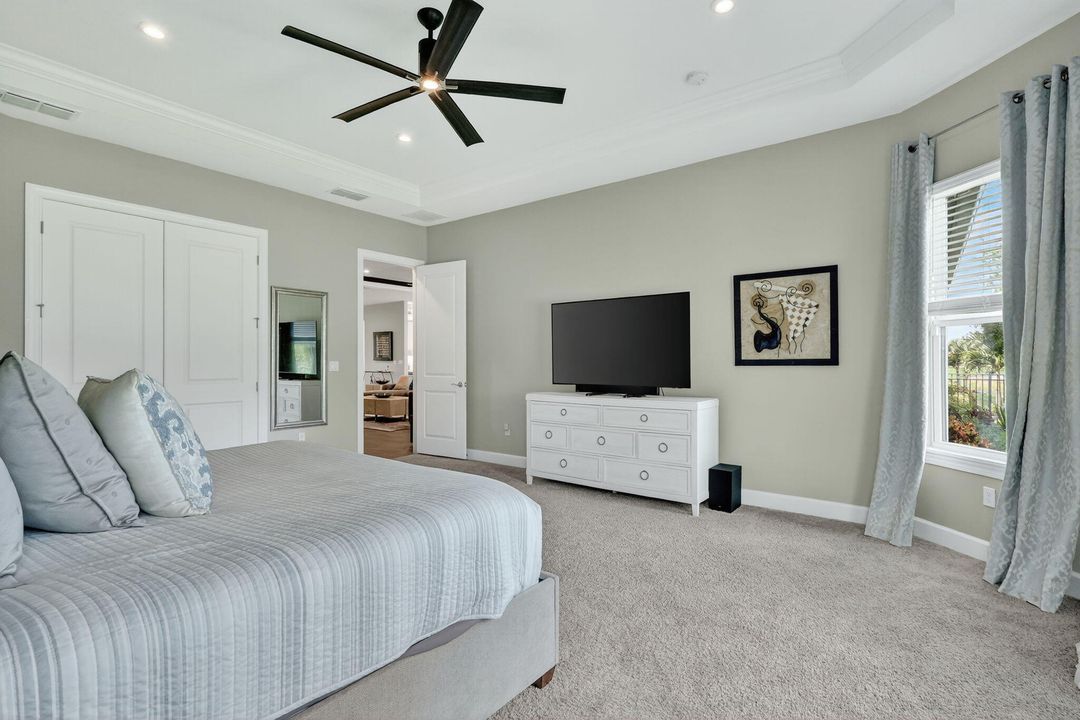 Active With Contract: $825,000 (3 beds, 3 baths, 3094 Square Feet)