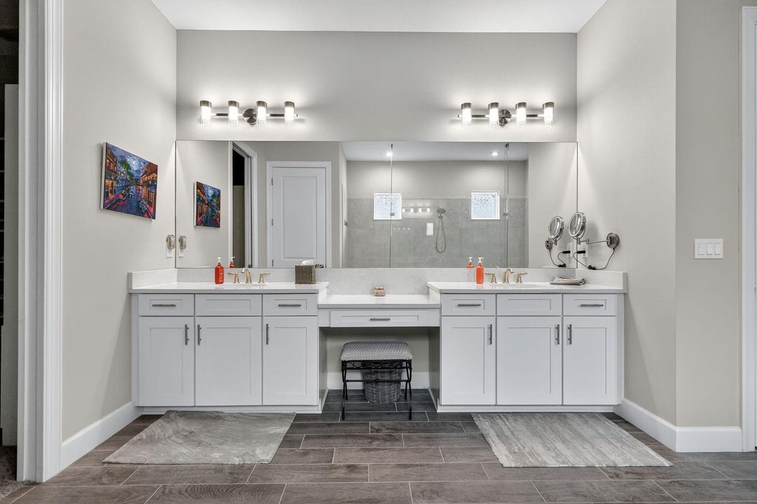 Active With Contract: $825,000 (3 beds, 3 baths, 3094 Square Feet)