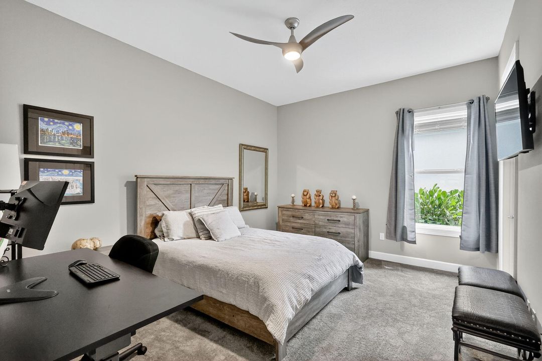 Active With Contract: $825,000 (3 beds, 3 baths, 3094 Square Feet)