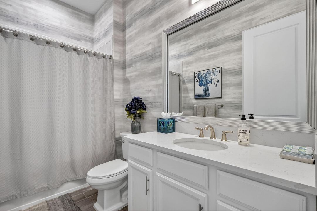 Active With Contract: $825,000 (3 beds, 3 baths, 3094 Square Feet)