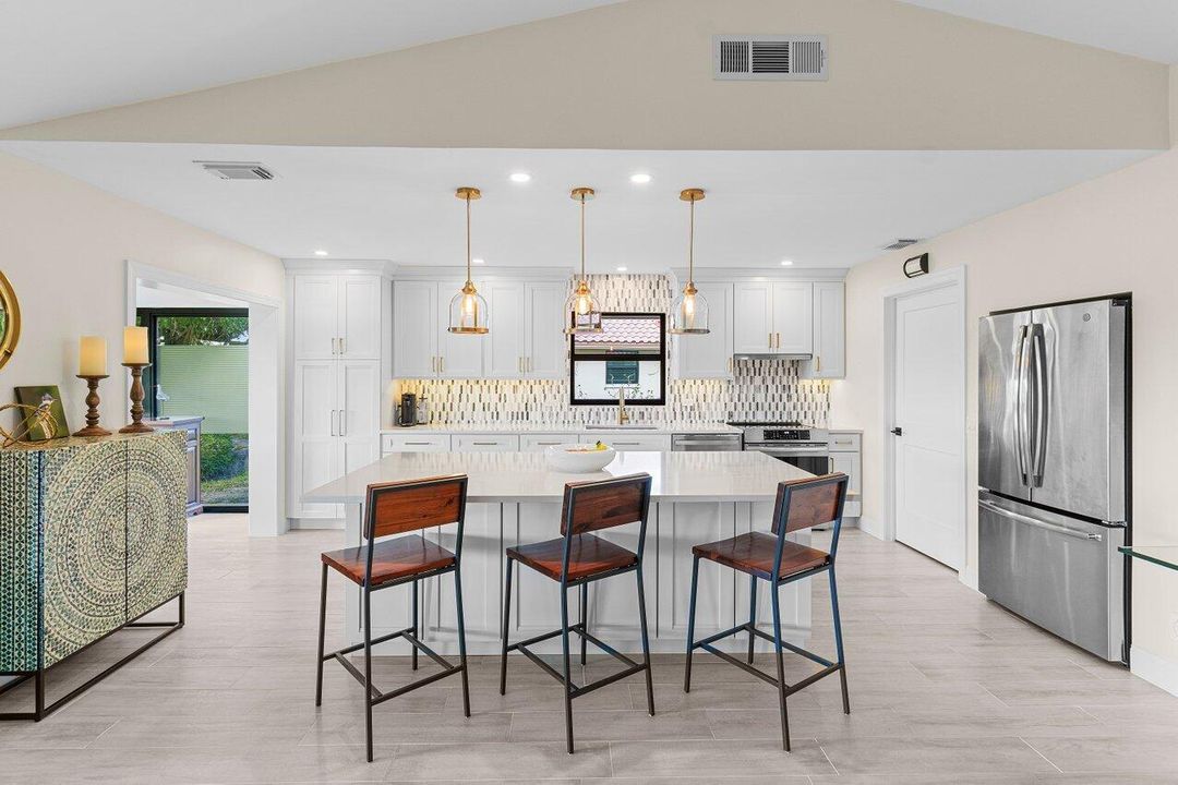 Active With Contract: $1,190,000 (3 beds, 2 baths, 2314 Square Feet)