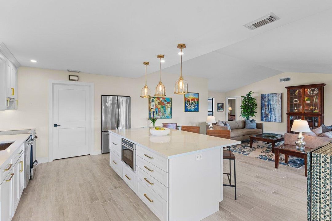 Active With Contract: $1,190,000 (3 beds, 2 baths, 2314 Square Feet)