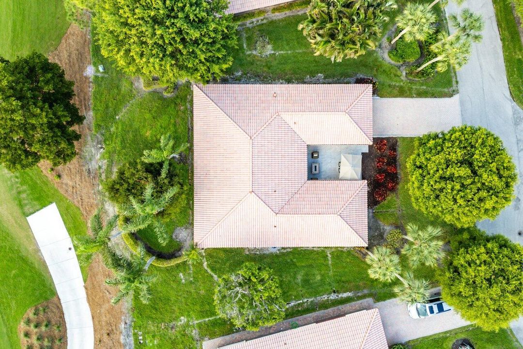 Active With Contract: $1,190,000 (3 beds, 2 baths, 2314 Square Feet)