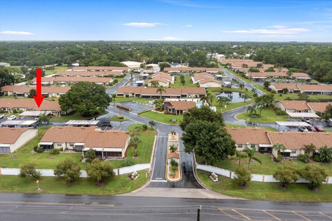 For Sale: $161,900 (2 beds, 2 baths, 1078 Square Feet)