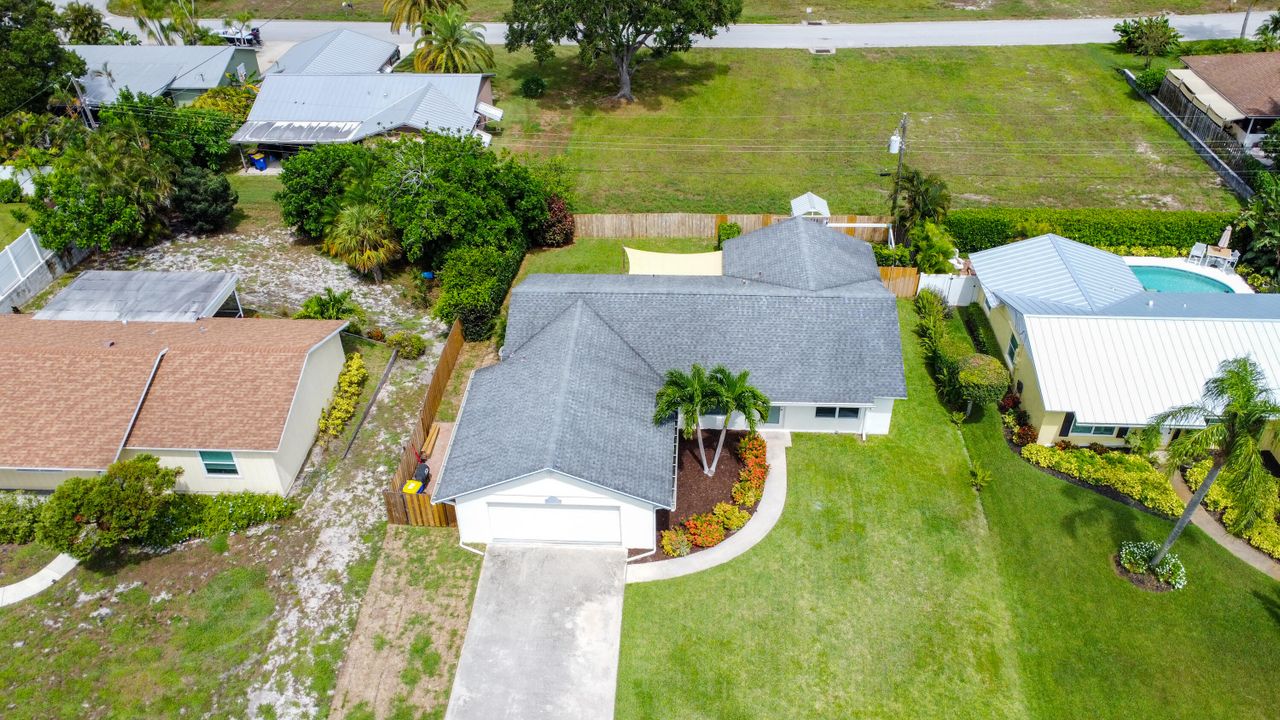 Activo con contrato: $499,000 (3 camas, 2 baños, 1592 Pies cuadrados)