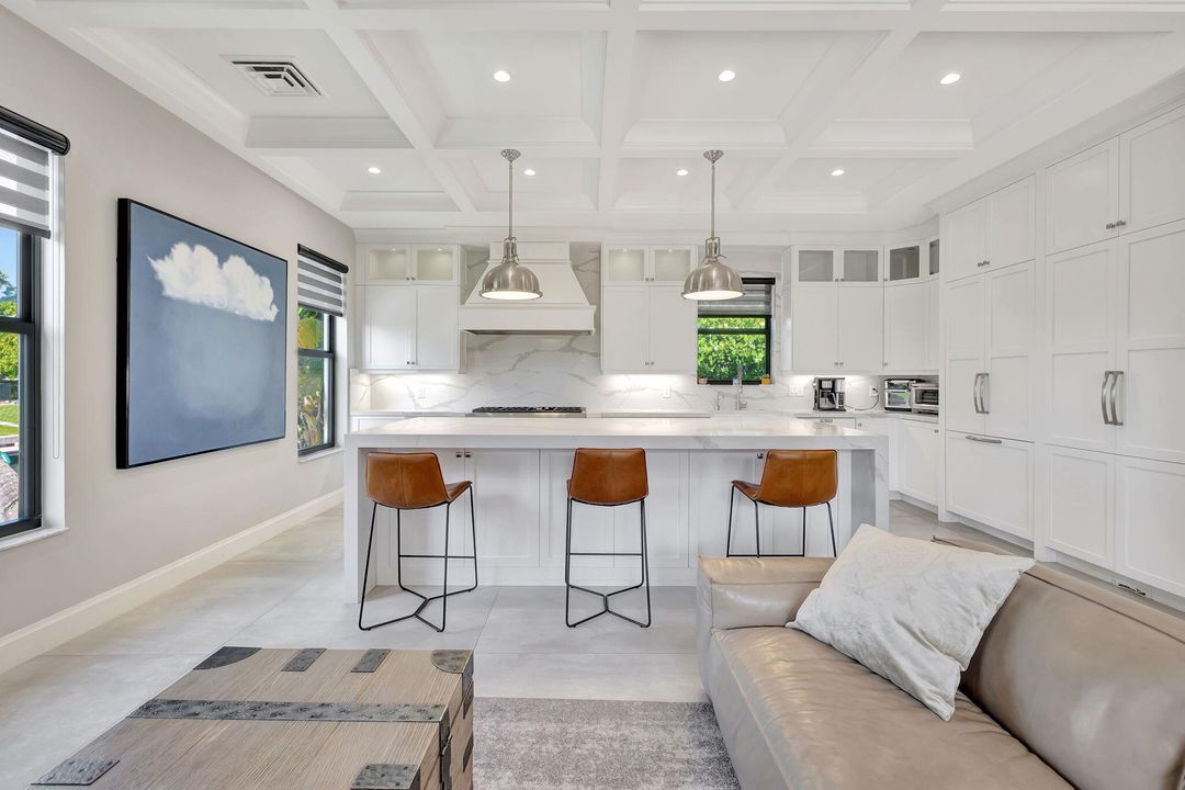 Active With Contract: $2,895,000 (6 beds, 4 baths, 4444 Square Feet)