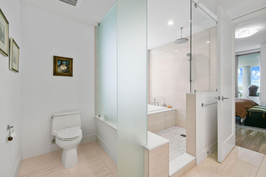 Active With Contract: $2,350,000 (3 beds, 3 baths, 2148 Square Feet)