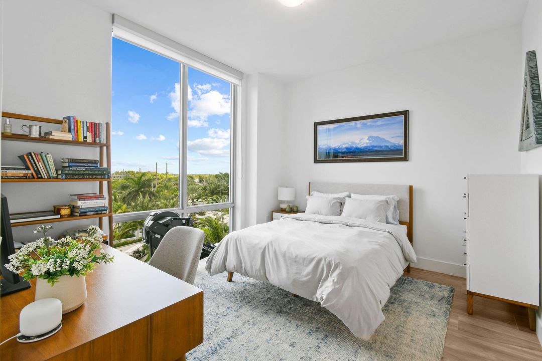 Active With Contract: $2,350,000 (3 beds, 3 baths, 2148 Square Feet)